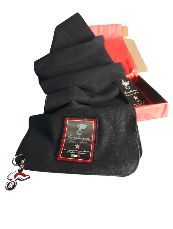 Kit Sciarpa Pile Nero Collez. Ufficiale E Portachiavi 1